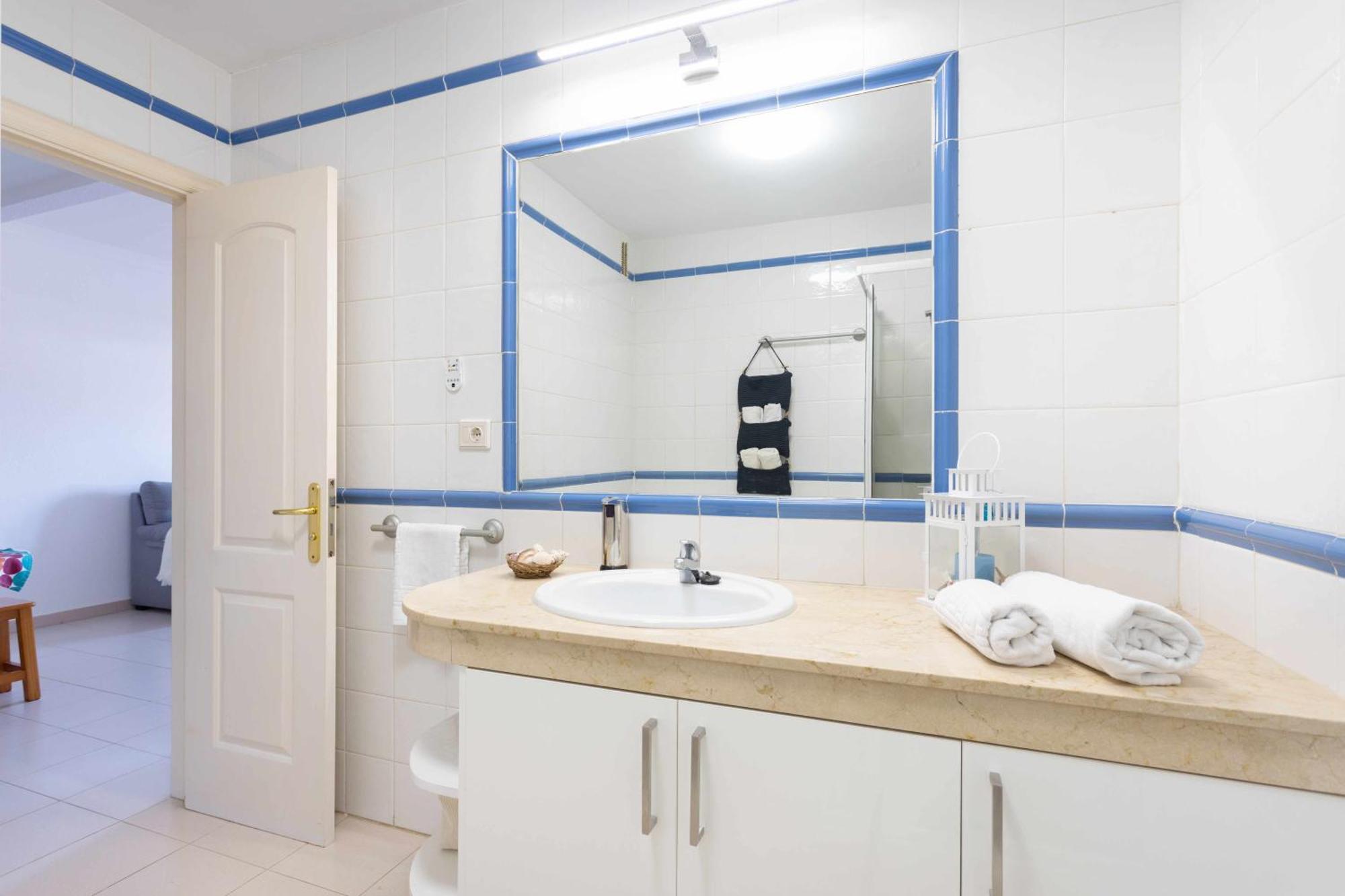 דירות קוסטה דל סילנסיו Agradable Piso Con Piscina & Playa Terraza Y Wifi מראה חיצוני תמונה